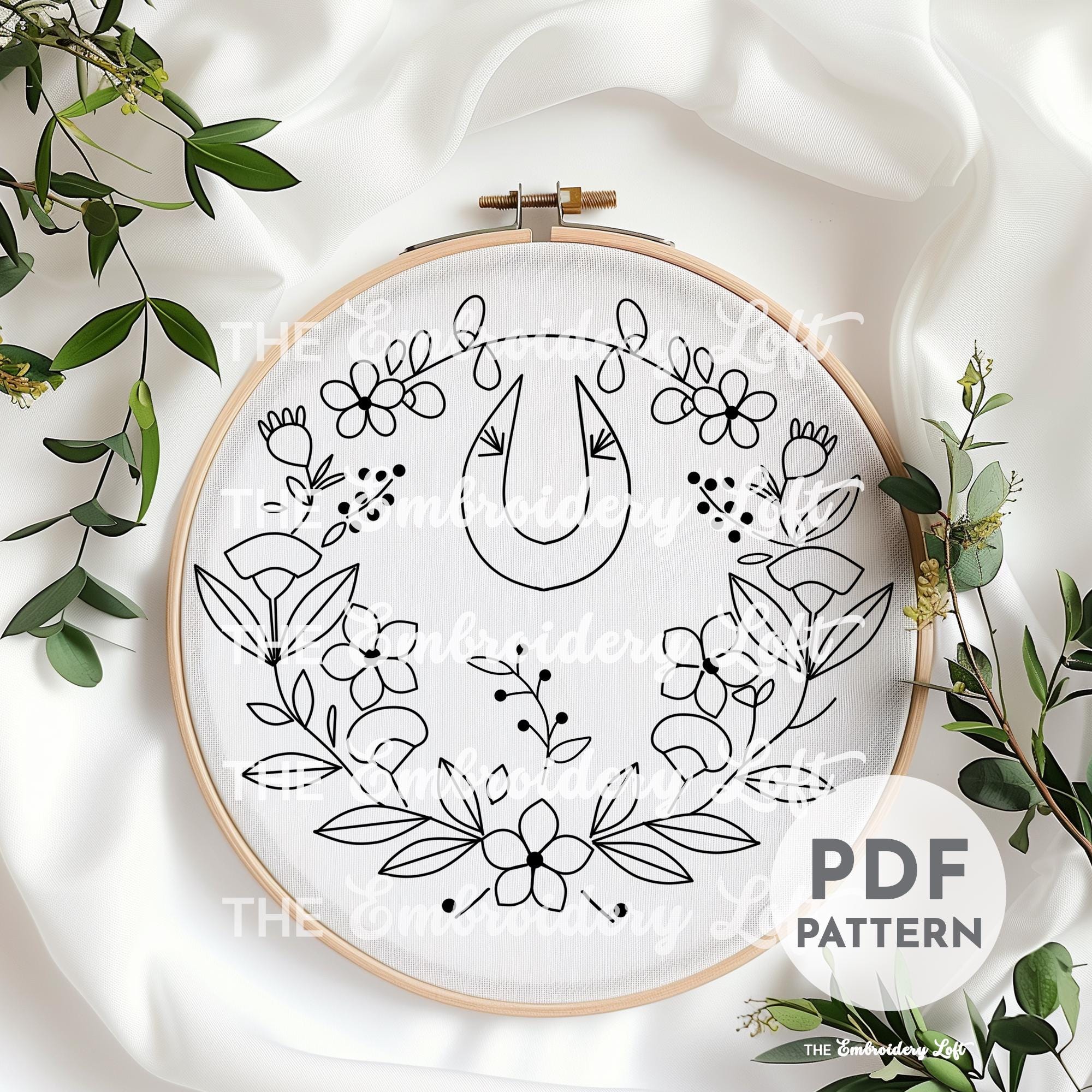 Horseshoe Wreath Hand Embroidery Pattern